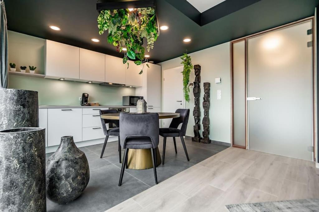 La Suite Ara, Avec Sauna Liège Zewnętrze zdjęcie